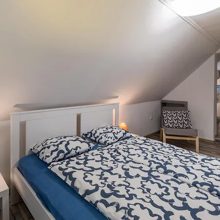 Szuerke Vendeghaz Balatonkenesen באלאטונקנשה