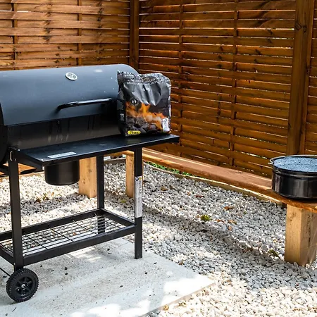 Szuerke Vendeghaz Balatonkenesen Apartment