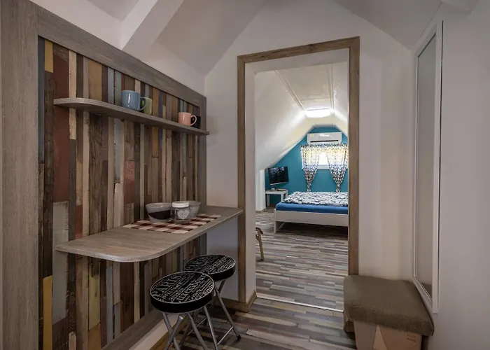 Szuerke Vendeghaz Balatonkenesen Apartmán Balatonkenese