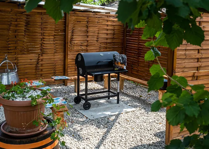 Szuerke Vendeghaz Balatonkenesen Apartmán Balatonkenese