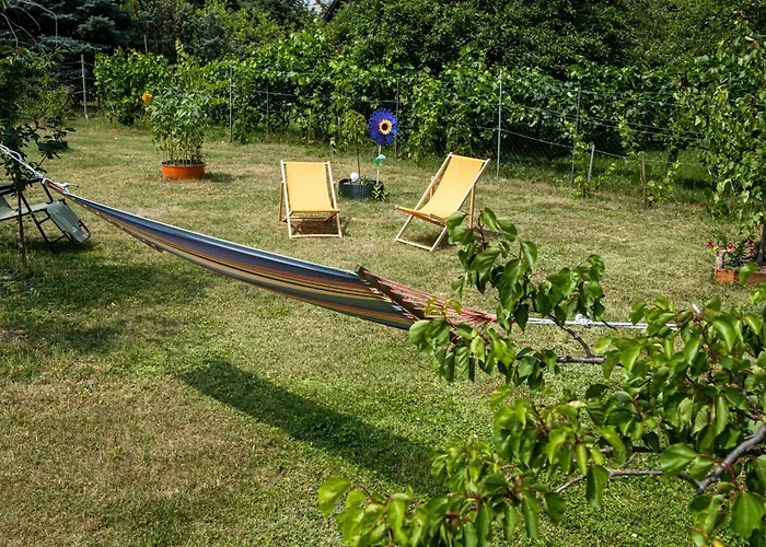 아파트 Szuerke Vendeghaz Balatonkenesen 발라톤케네세